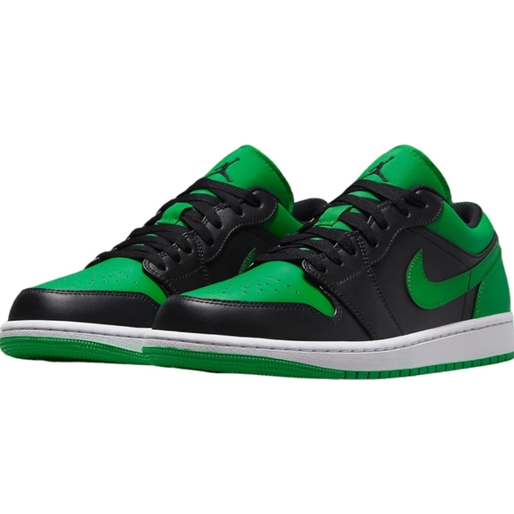 Men's 9.5 Air Jordan 1 Elevate Low Sneakers Black Green and White - Picture 2 of 5